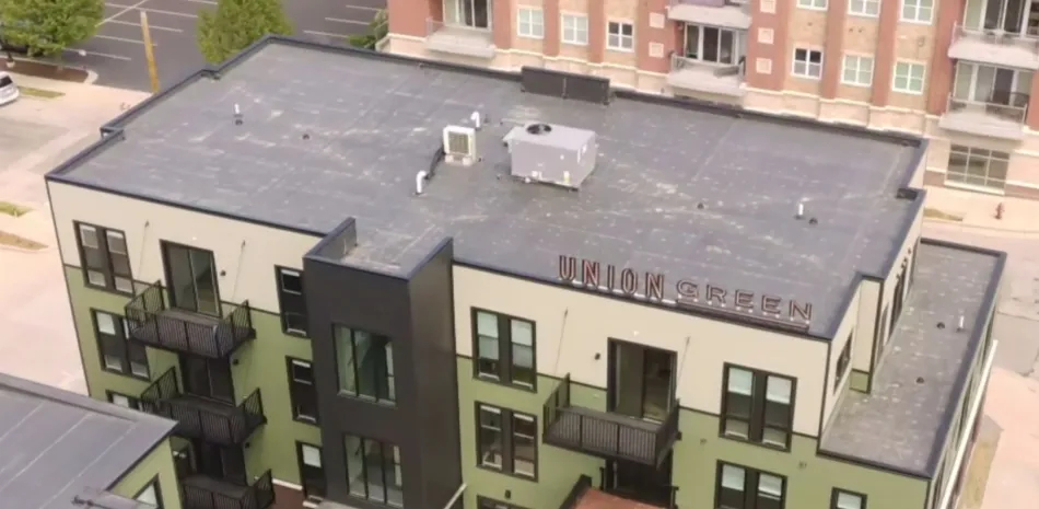 commercial roof repair hartland wi